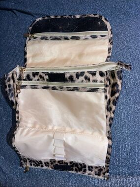 Leopard Print Hanging Cosmetic Organizer Bag - Pink Cream Interior